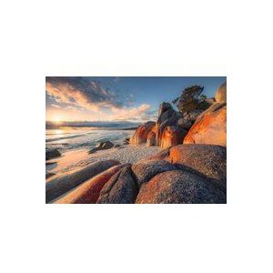 Komar Fleece Muurafbeelding Bay of Fires | Behang, XXL, Decoratie, Natuur, Landschap, Slaapkamer, woonkamer, kantoor, hal | Grootte 400 x 280 cm (breedte x hoogte) | SHX8-132, Gekleurd