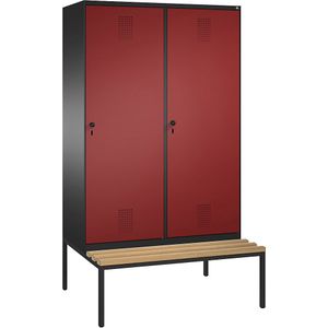 C+P EVOLO garderobekast, met zitbank, deur over 2 afdelingen, 4 afdelingen, 2 deuren, afdelingbreedte 300 mm, zwartgrijs/robijnrood