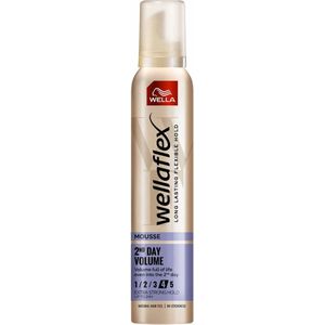 Wella Flex 2nd Day Volume Mousse - 200 ml