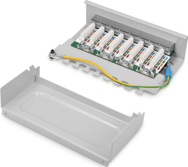 kwmobile - Cat6 - Patchpaneel - 8-poorts - 1 Gbit/s, 250 MHz