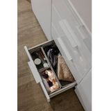 rauch Schubkastenkommode »Sideboard Kommode Kombikommode KOLUNA mit Glasfront«, mit 4 Schubkästen und 2 Türen sowie Metallgriffen MADE IN GERMANY