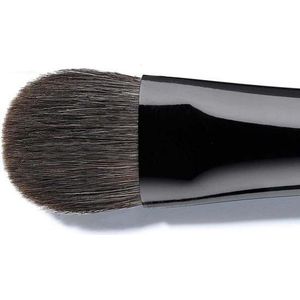 Claudia Schiffer - Large Eye Shadow Brush