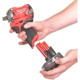 Milwaukee M12 FIWF12-422X 12V Li-Ion Accu Slagmoersleutel Set (1x 2.0Ah + 1x 4.0Ah Accu) In HD Box - 339Nm - 1/2" - Koolborstelloos