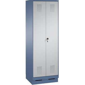 C+P EVOLO opbergkast, met naar elkaar toe slaande deuren en sokkel, 1 afdeling, breedte 600 mm, met 4 legborden, verblauw / blank aluminiumkleurig