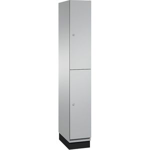 C+P Lockerkast met twee verdiepingen Cambio, 1 compartiment, kastframe blank aluminiumkleurig / deur blank aluminiumkleurig, breedte 300 mm