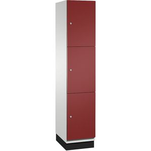 C+P Drievoudige locker Cambio, 1 compartiment, lichtgrijs / robijnrood, plaatstalen deur, b = 400 mm, 3 vakken