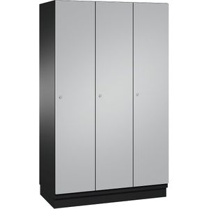 C+P CAMBIO garderobekast met plaatstalen deuren, 3 vakken, breedte 1200 mm, kastframe zwartgrijs / deur blank aluminiumkleurig