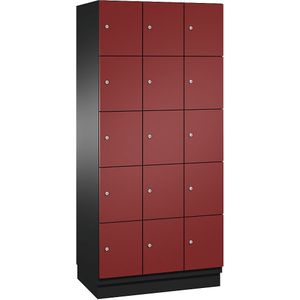 C+P Vijfvoudige locker Cambio, 3 compartimenten, zwartgrijs / robijnrood, plaatstalen deur, b = 900 mm, 15 vakken