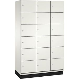 C+P Zesvoudige locker Cambio, 3 compartimenten, zuiver wit, plaatstalen deur, b = 1200 mm, 18 vakken