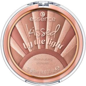 Essence Teint Powder Kissed By The LightIlluminating Powder 002 Sun Kissed