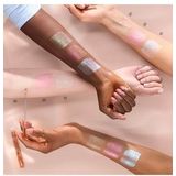 Catrice - Space Glam - Vloeibare Oogschaduw - 010 Milky Way - 2 ml