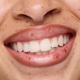 Essence - 8h Matte Comfort - Lippotlood - Tint 16 Run, Don't Walk - 0,3 g