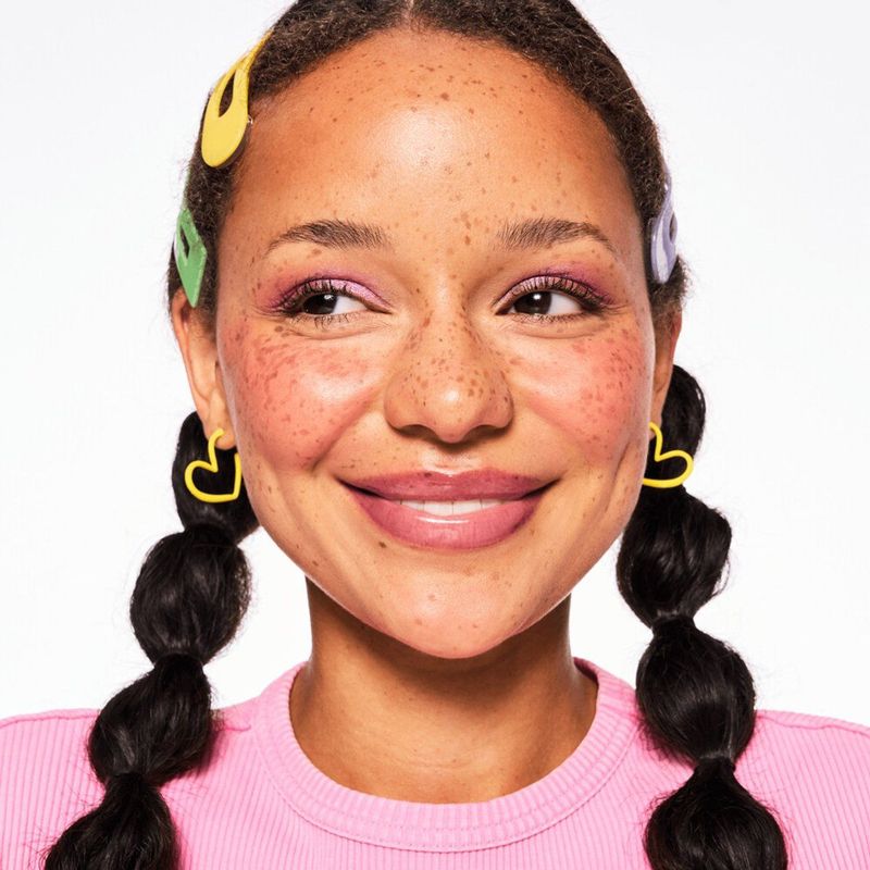 essence - Hydra Kiss - Lipgloss - Tint 05 Midnight Mystery - 4 ml