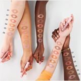 essence - Matte Vloeibare Oogschaduw - Tint 01 Bare Bliss - 3 ml