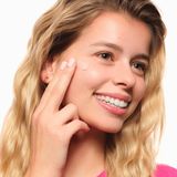 essence - Silky Blur - Make-up Primer - 30 ml