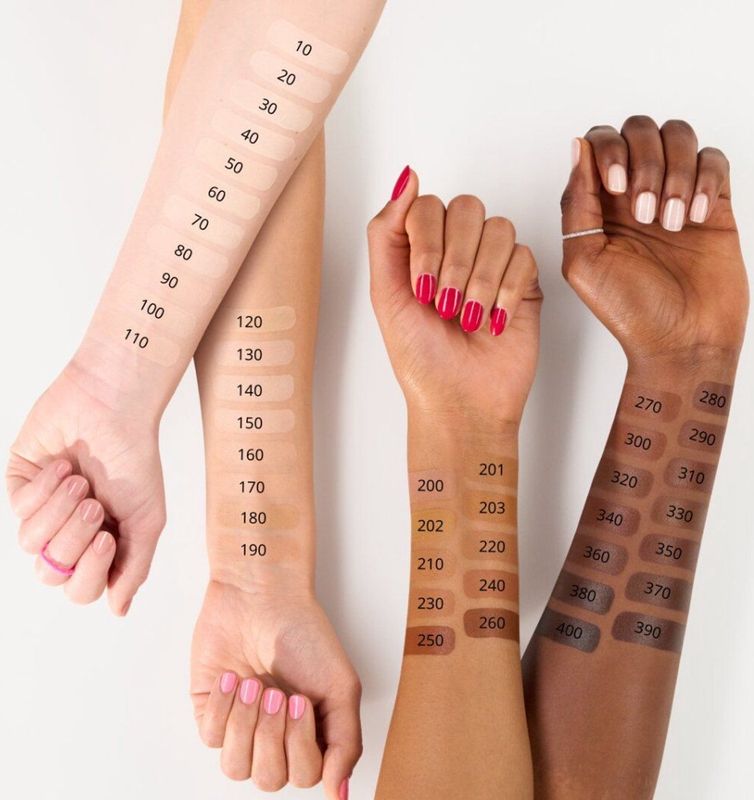 Essence - Foundation Stick - 30 - 10 g - Neutraal-Koele Ondertonen