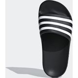 Adidas adillete aqua badslipper junior in de kleur zwart.