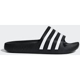 Adidas adillete aqua badslipper junior in de kleur zwart.