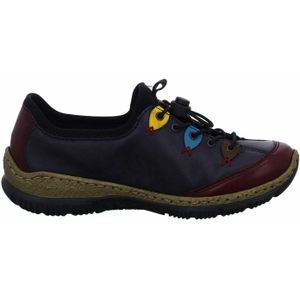 Schnürschuh