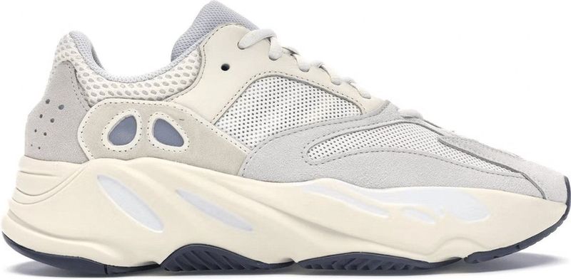 Adidas - Yeezy Boost 700 v1 - Sneakers - Analog