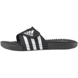 Adidas adissage badslippers in de kleur zwart.