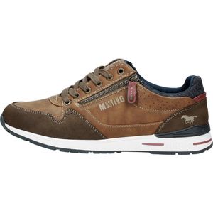 Mustang Heren sneakers Sneakers Laag - Cognac - Maat 40