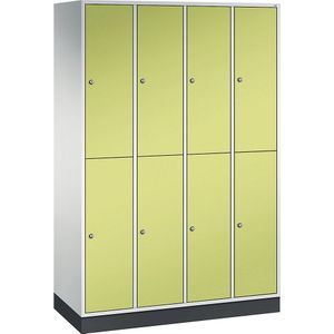 C+P Lockerkast met twee verdiepingen Intro, 4 compartimenten, lichtgrijs / felgroen, b x d = 1220 x 500 mm