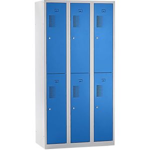 eurokraft basic Lockerkast met twee verdiepingen Amsterdam, 3 compartimenten, breedte 900 mm, 6 compartimenten, lichtgrijs / lichtblauw