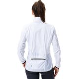 VAUDE Fahrradjacke WOMEN'S MATERA AIR JACKET (1-St) Winddicht & Atmungsaktiv & Wasserabweisend