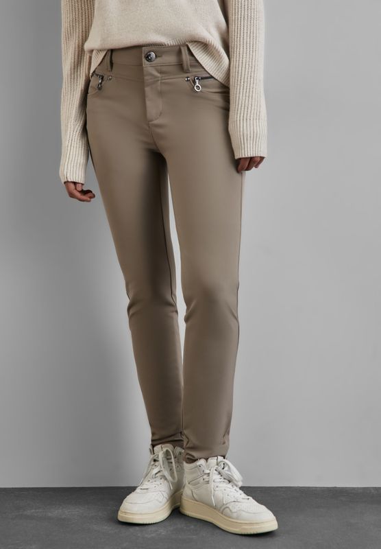 Street One Dames Broek met ritsdetails in Beige, in size: 32