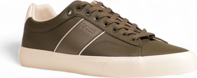 Groene Leren Sneakers Met Rubberen Zool En Veters