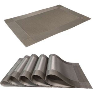 Intirilife 6x Placemat van PVC in Lichtgrijs - 45 x 30 cm - Tafelmat Onderzetter Afveegbaar Hittebestendig voor keuken Eettafel