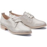 Gelakte derby's, dubbele veters TAMARIS. Synthetisch materiaal. Maten 40. Beige kleur