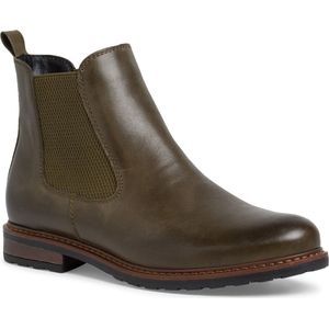 Chelsea boots