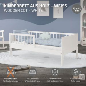 Kinderbed 70x140 cm met lattenbodem en uitvalbeveiliging wit grenenhout ML design