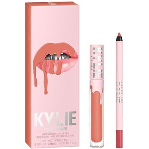 KYLIE COSMETICS Matte Lip Kit Lipstick 4.25 g 801 Queen