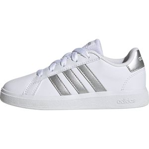 Adidas grand court lifestyle tennis lace-up in de kleur wit.