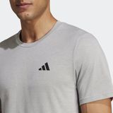 adidas - Trainings T-shirt - Rood - 70% Gerecycled Polyester, 30% Katoen