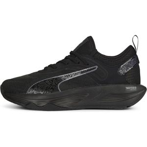 PUMA Pwr Xx Nitro Nova Shine Wn's voetbalschoenen voor dames, zwart.