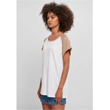 Urban Classics - Contrast Raglan Dames T-shirt - Wit Creme
