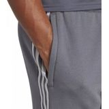 Adidas - Tiro 23 - Sportbroek - Zwart - 70% Katoen/30% Gerecycled Polyester