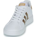 adidas Grand Court Sustainable Lace uniseks-kind Sneakers, Ftwwht/Ftwwht/Magold, 35 1/2 EU