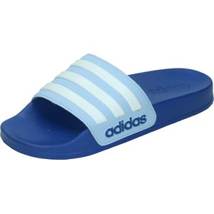 Adidas adilette shower badslippers in de kleur blauw.