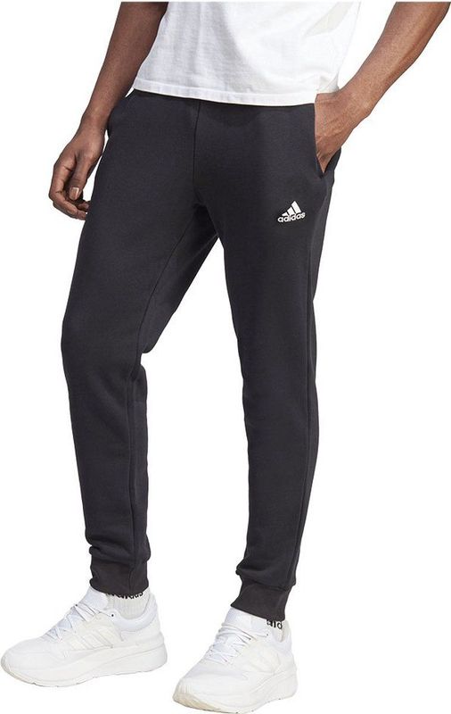 Adidas - Essentials Fleece Tapered Cuffed Joggers - Zwart - Katoen - Gerecycled Polyester