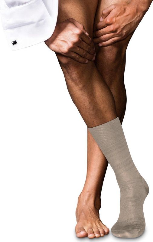 FALKE Highshine Sokken - Beige - Zijde - Ademend - 1 Paar