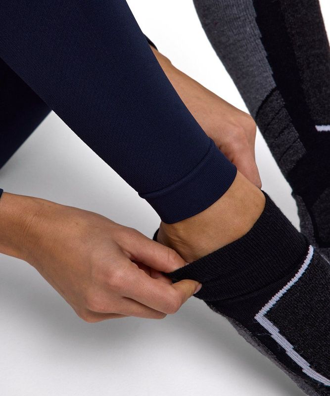 FALKE - Maximum Warm Long W - Thermobroek - Blauw - Functioneel Materiaal Sneldrogend