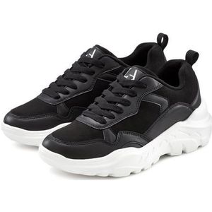 LASCANA Sneaker, mit ultraleichter Chunky Sohle und weicher Innensohle