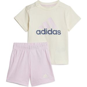 adidas - Essentials - T-shirt en Shorts Set - Beige