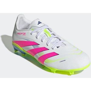 Adidas predator league fg in de kleur wit.