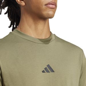 adidas - Sportswear - T-shirt - Olive Strata/Black - Korte Mouwen, Ronde Hals, Regular Pasvorm